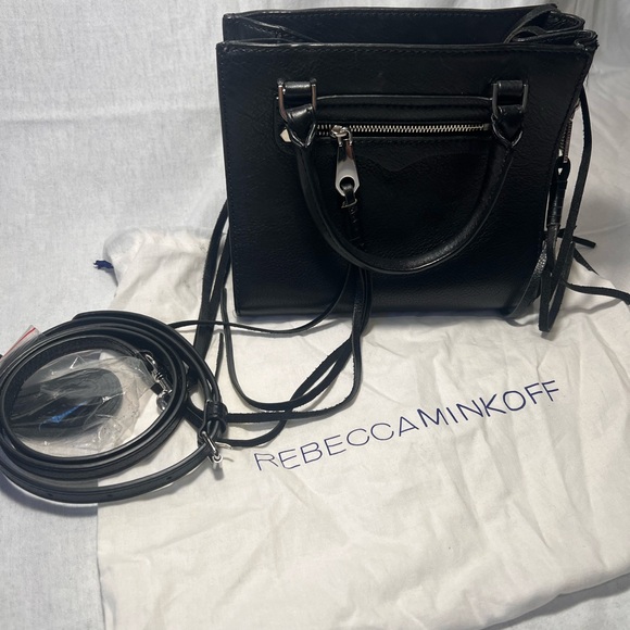 Rebecca Minkoff small handbag-black🖤 - Picture 2 of 4